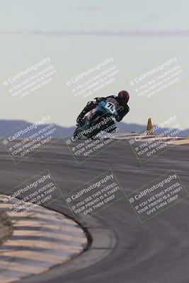 media/Sep-21-2025-Race Pace (Sun) [[98bf33ef95]]/Non Verified/1-Turns 9 and 10 (8am)/